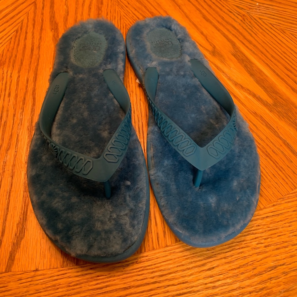 Ugg slippers